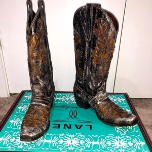 Lane Cowboy Boots 👢